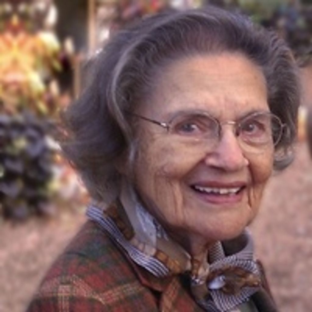 Helen Dravoe Carr Profile Photo