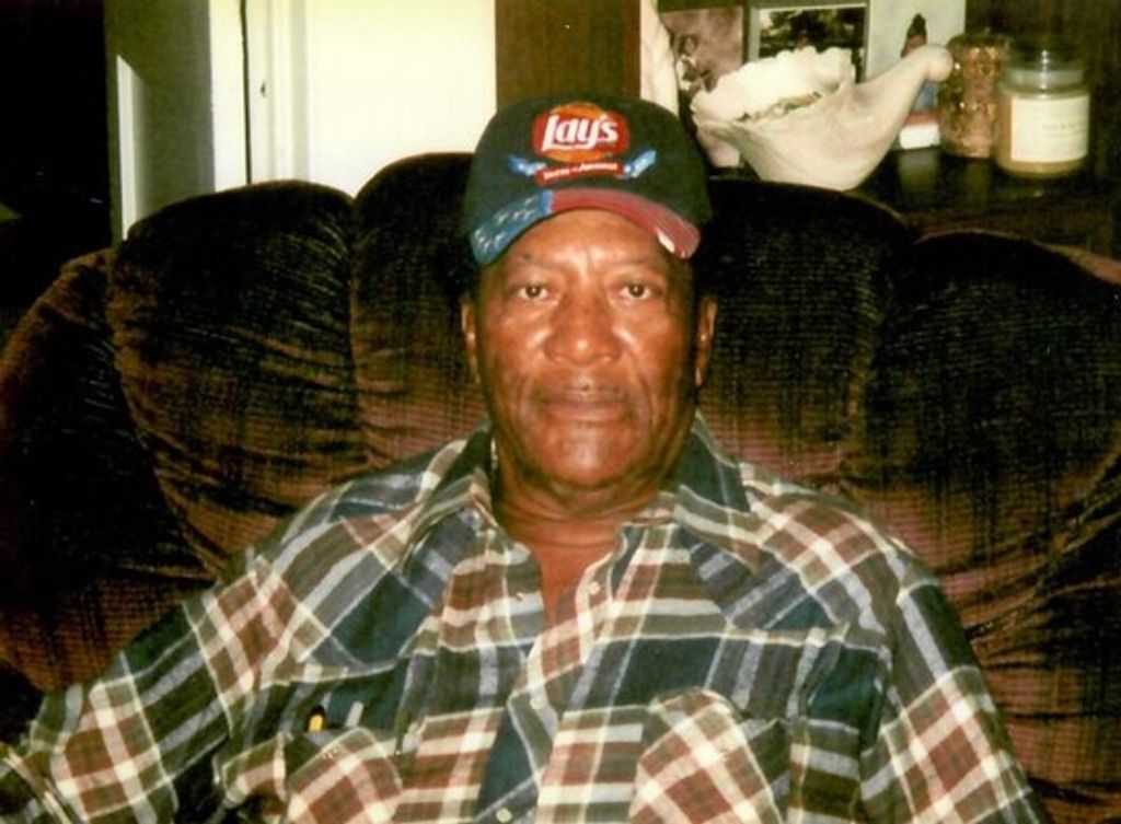 Ivory Hall Jr. Profile Photo