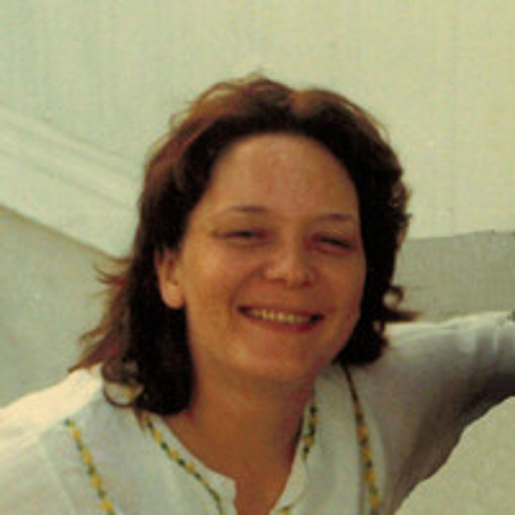 Gloria Jean Theis Profile Photo