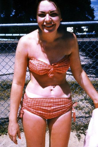 Rose D'Amico photo gallery thumbnail 26 of 96