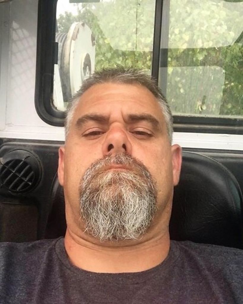 Michael Dale Hoskins Profile Photo