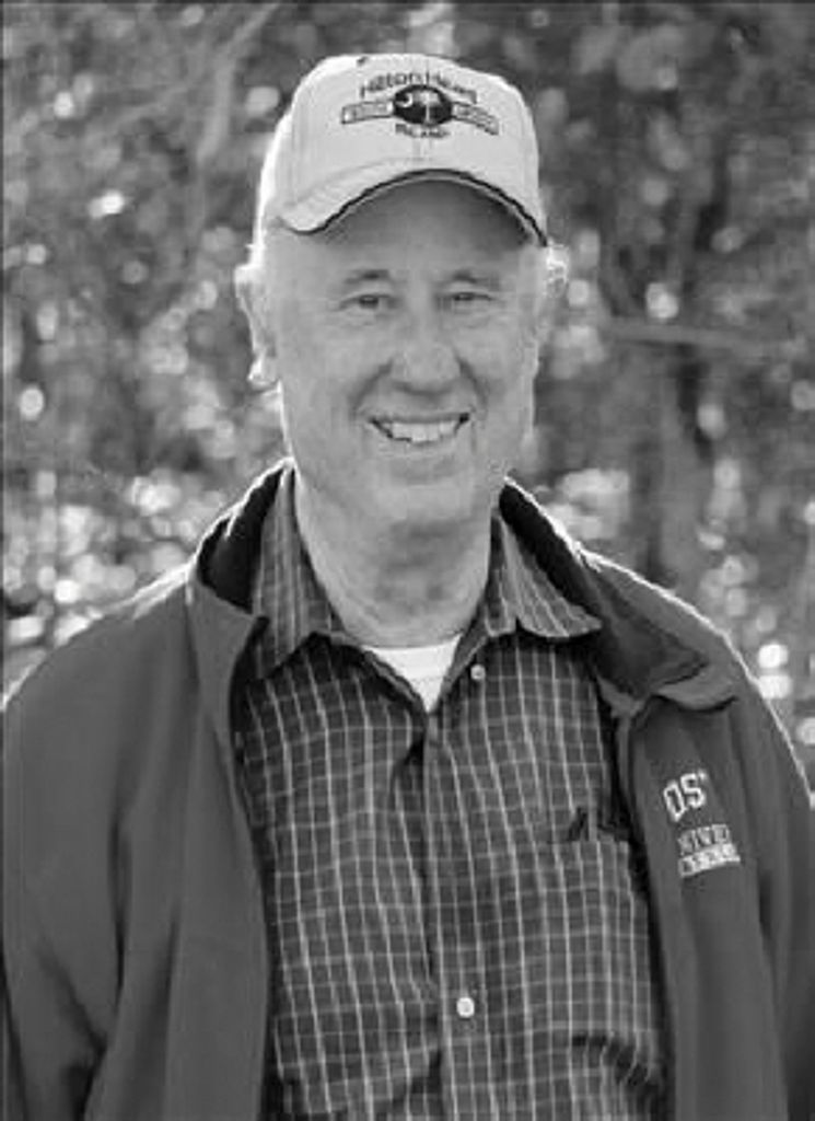 Ivan Ellis Brown Profile Photo