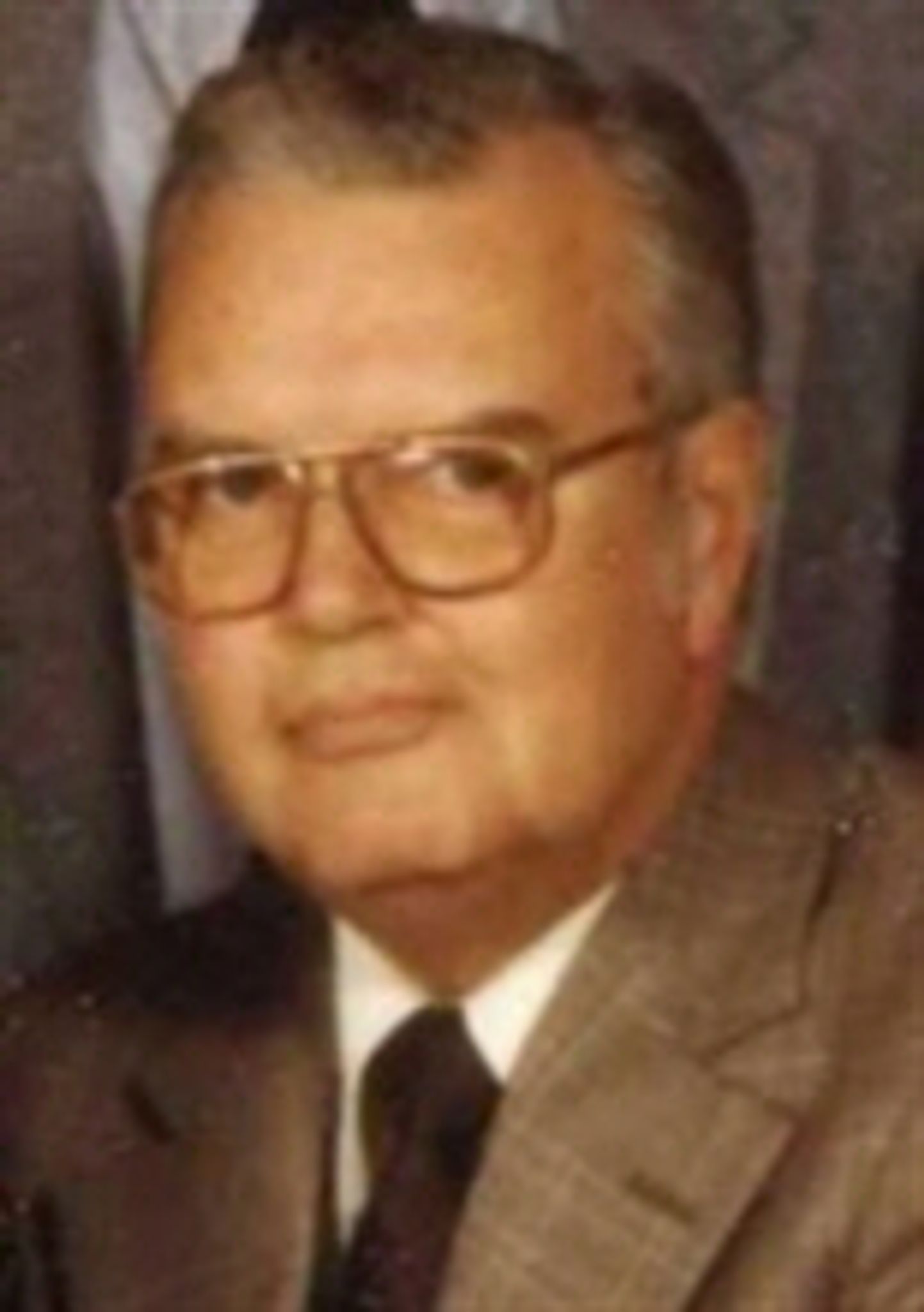 Robert J. Schmelzle photo gallery image 1 of 2