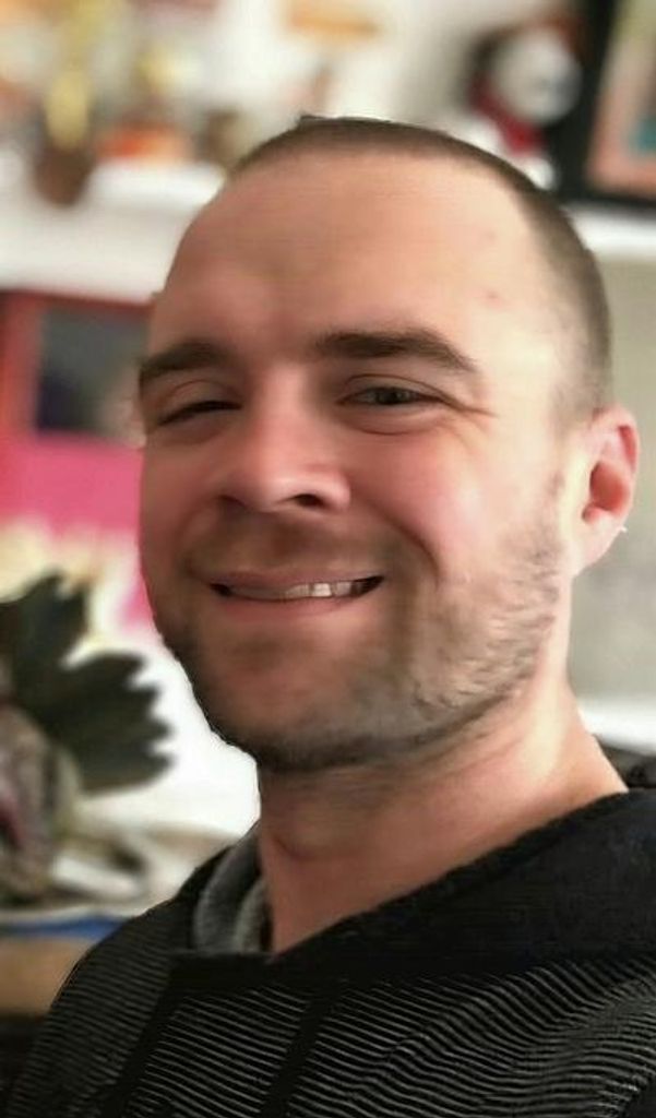 Wesley Joe Erickson Profile Photo