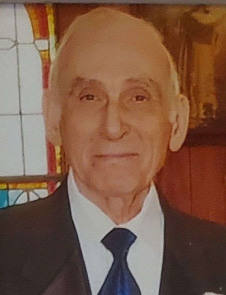 Arthur J Miller, Sr.