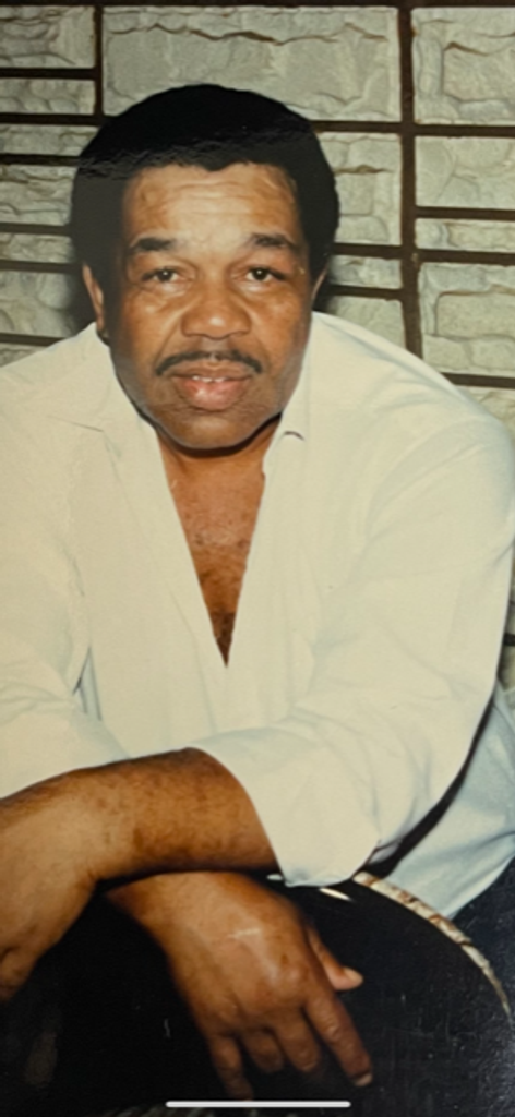 Mr. Robert Hall Profile Photo