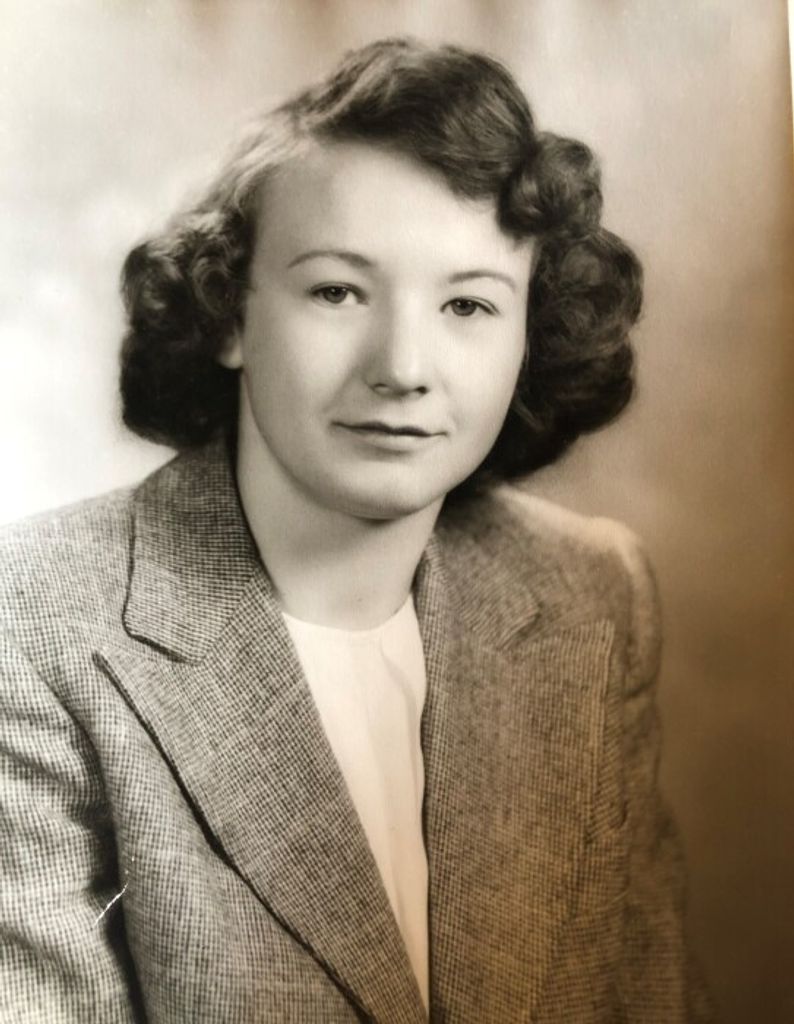 Elizabeth "Betty" Carson Nee Williams