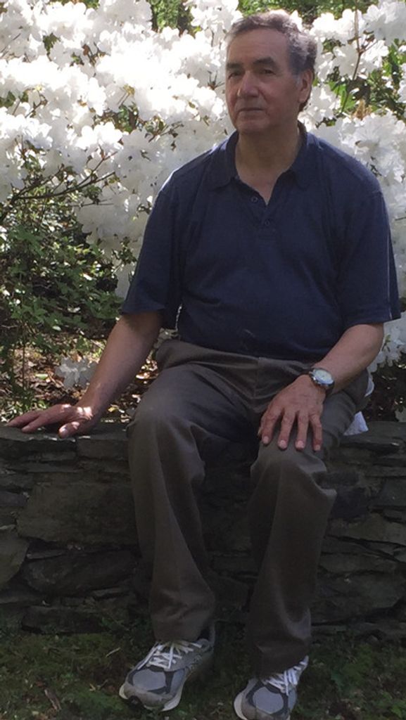 Leopoldo Ricardo Zea Profile Photo