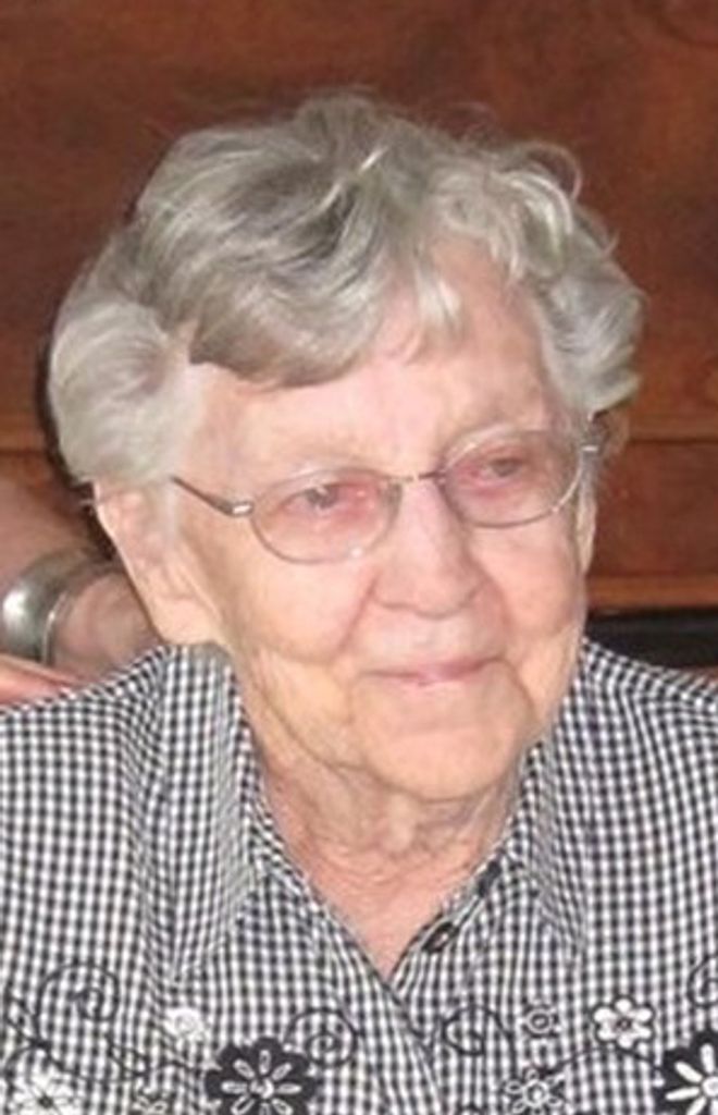 Eva Baslar Profile Photo