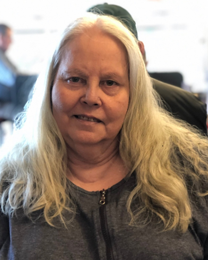 Carrie Lee Phipps Profile Photo