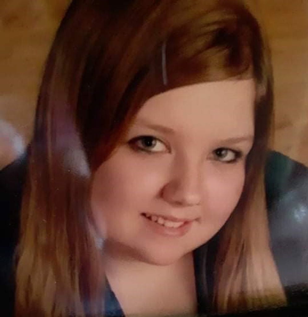 Titiana "Ani" Lee (Cheek)  Cruz