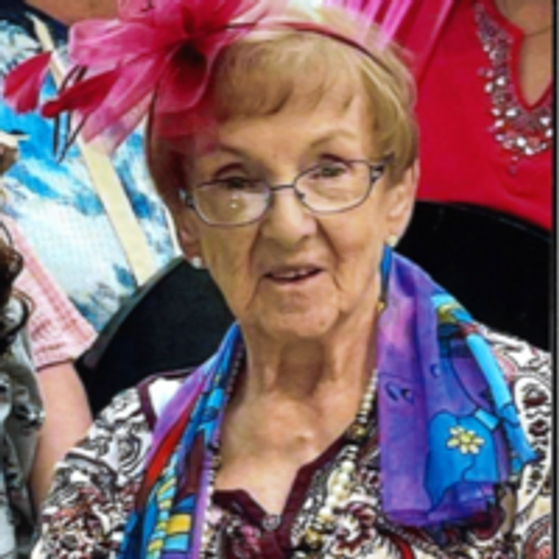 Waltraud Alurovic Profile Photo