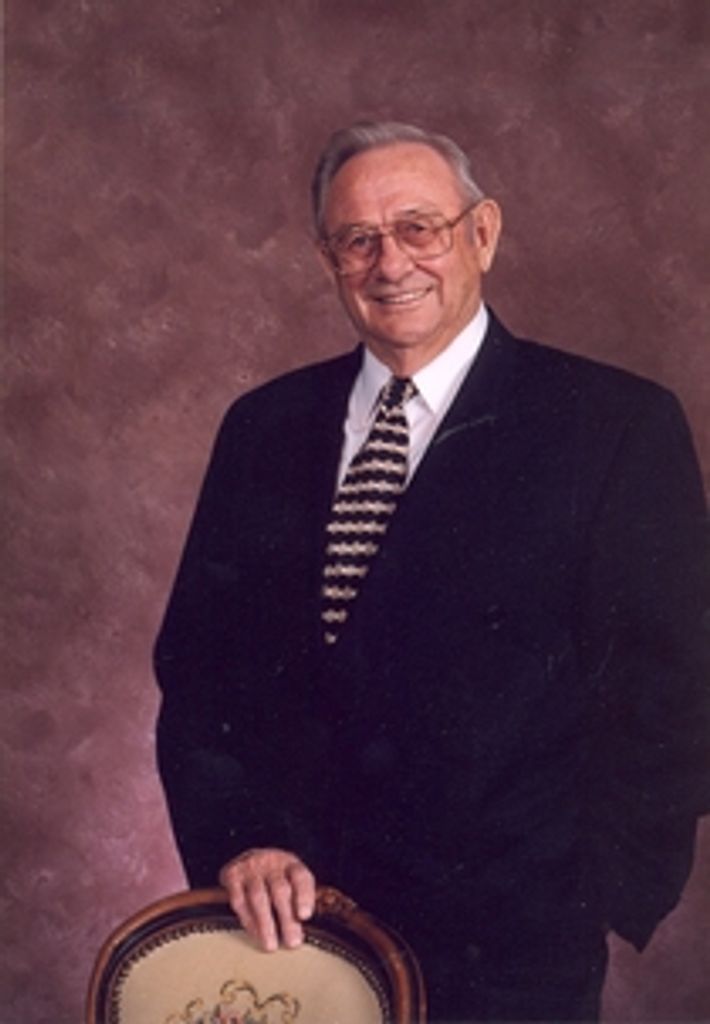 Pastor Lewis Hunter