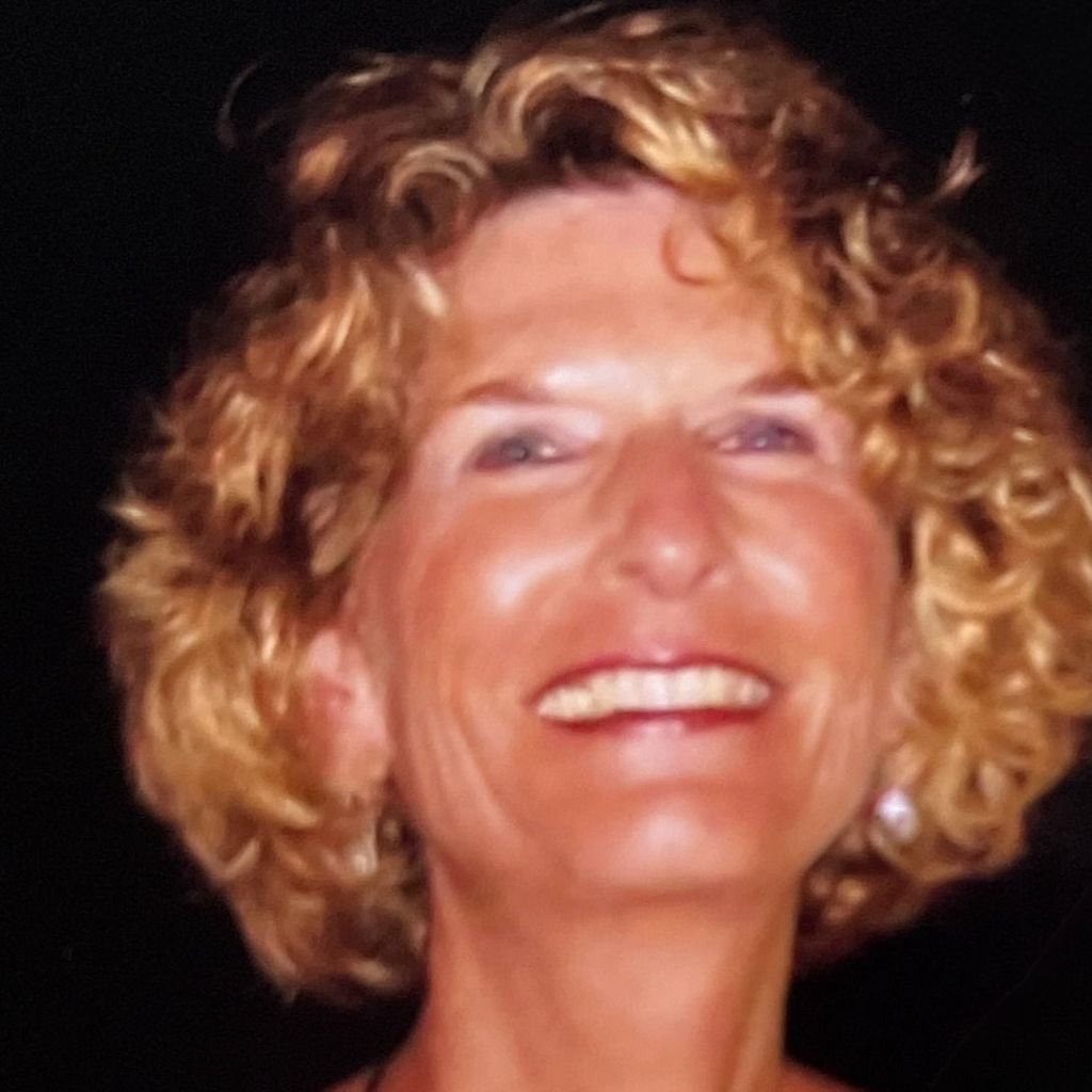 Charlene Giles Profile Photo