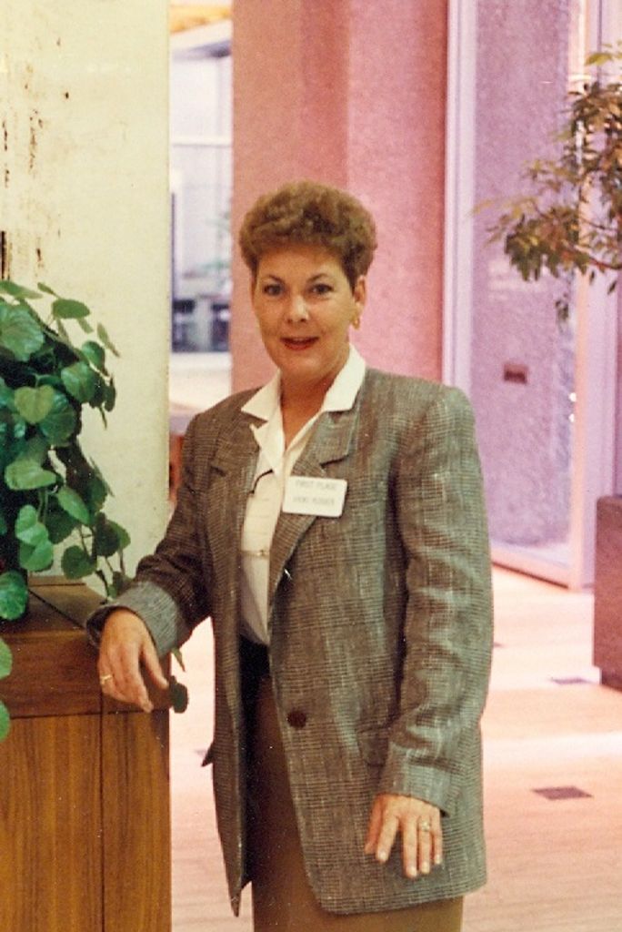 Sharon Victoria "Vickie" Kosier