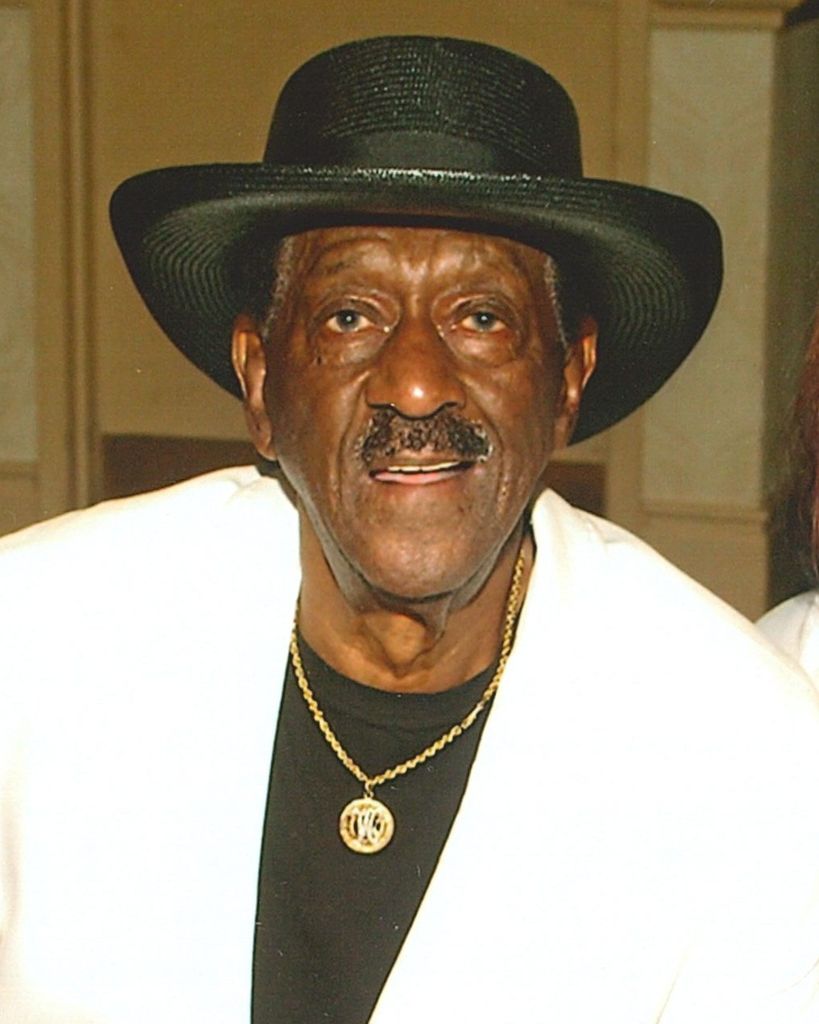 Charles "Wennieman" Roberts Profile Photo