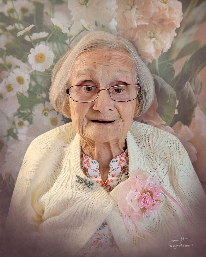 Maxine Miller Profile Photo