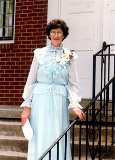 Ruth Alice Sizemore photo gallery thumbnail 33 of 50
