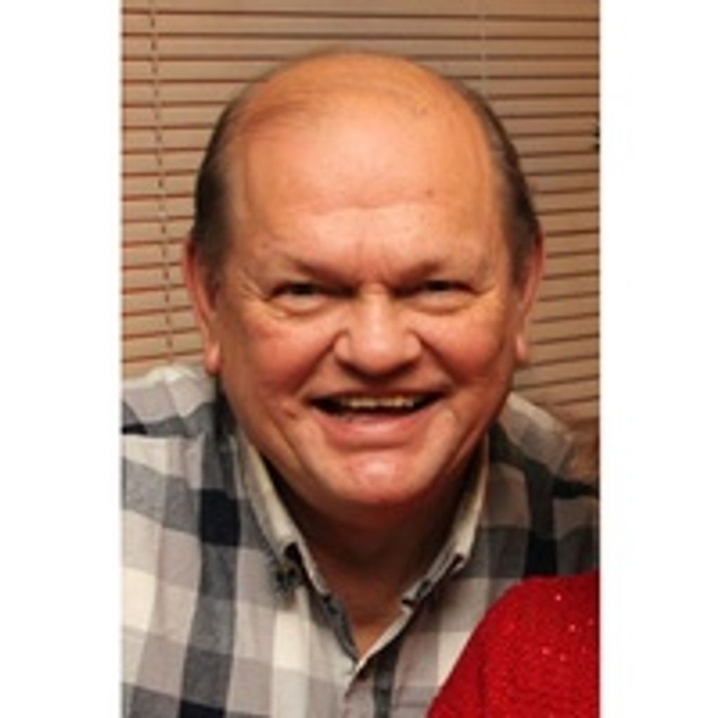 Daniel Lewis Skora Profile Photo