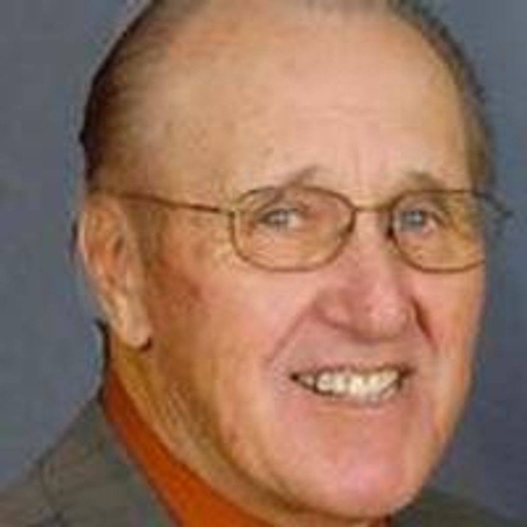 Elmer Retzer