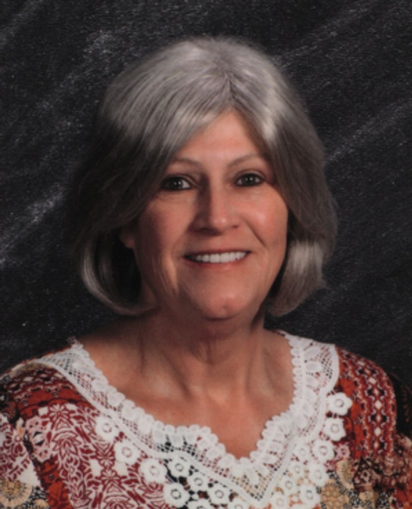 Lisa J. Lowe Profile Photo