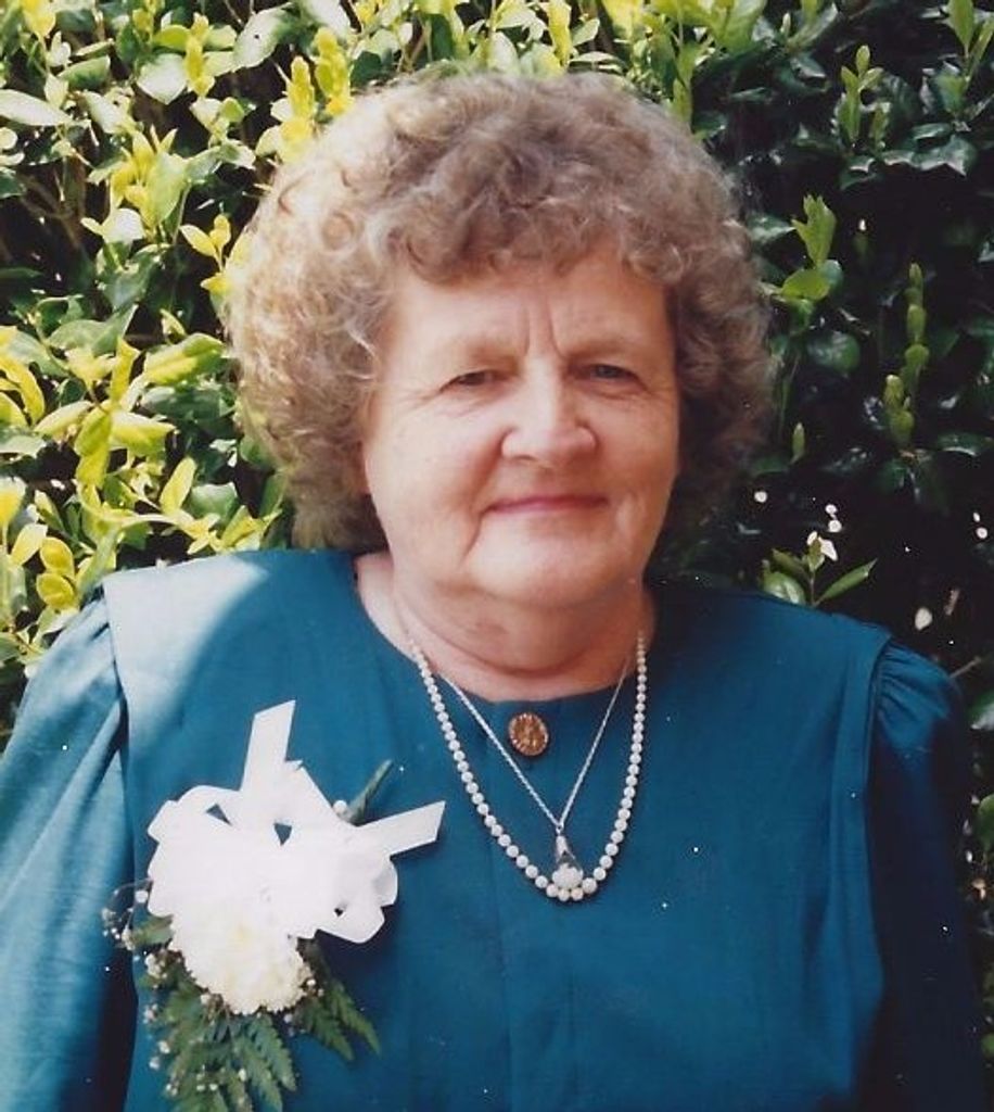 Elaine Joyce Collins Raper