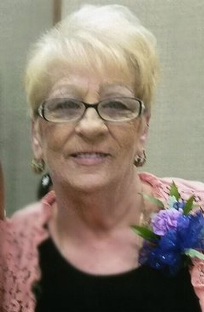 Elise Trujillo