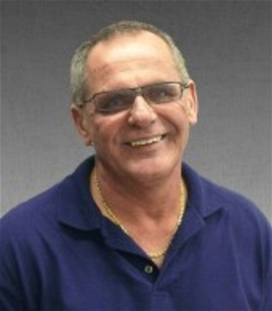 Robert  Anthony Schneider
