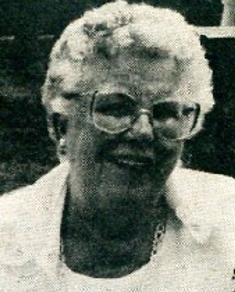 Leona Doris (Kompelien) Olson
