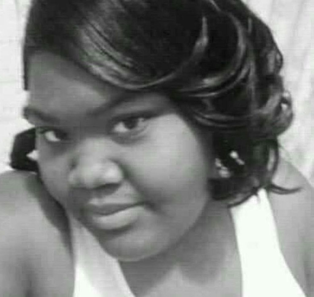 Chala Nicole Davis-Bell Profile Photo