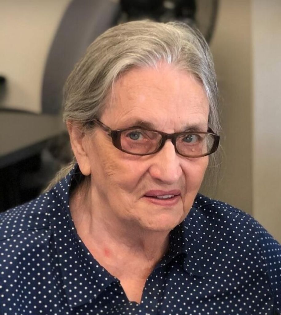 Minnie Lois (White)  Thornton