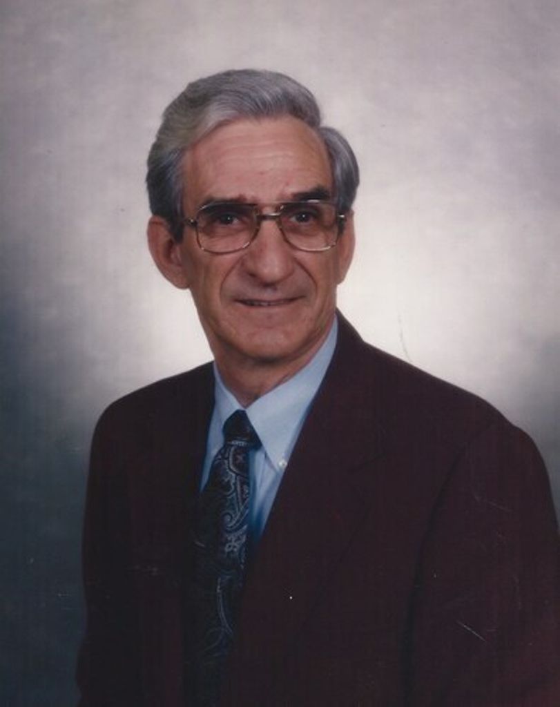 Wallace Eugene Newton