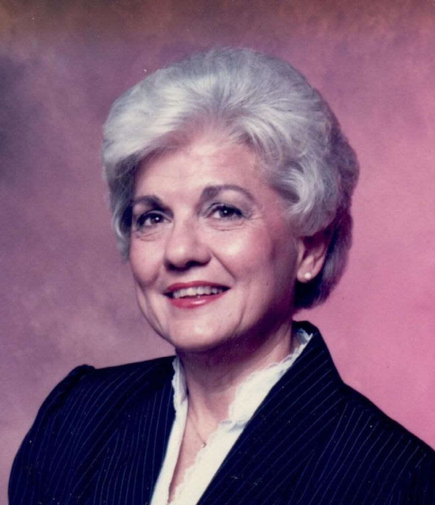 Christine Loomis