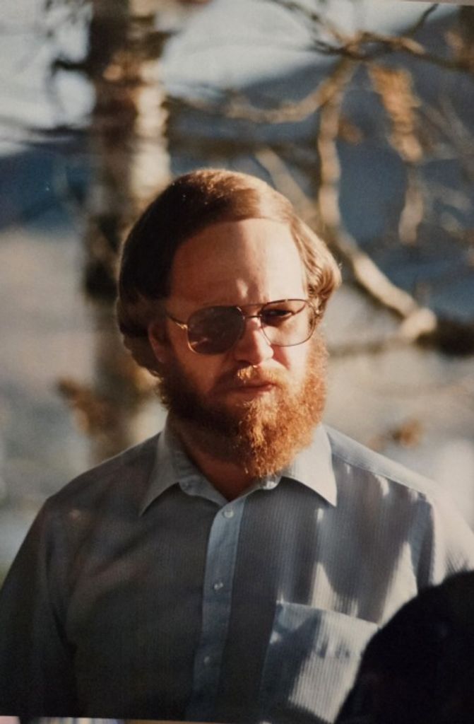 Eugene Charles Koch Profile Photo