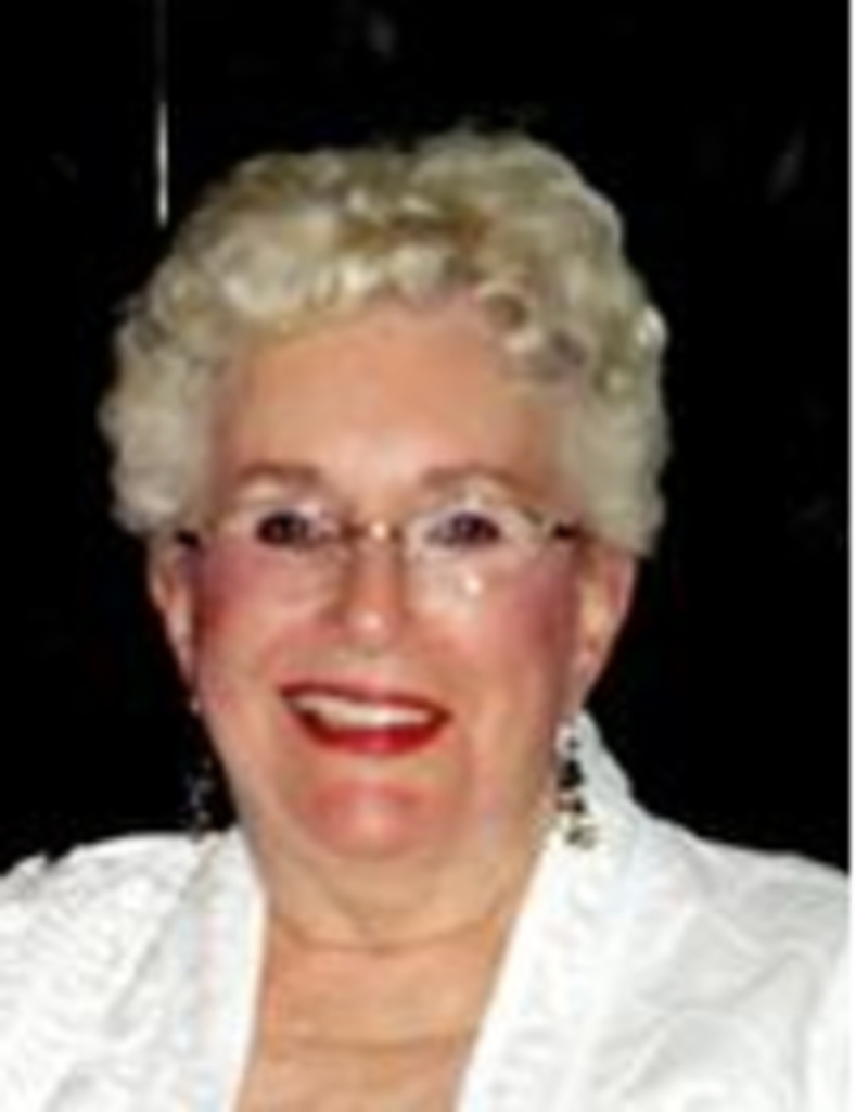 Jacquelyn June Papreck