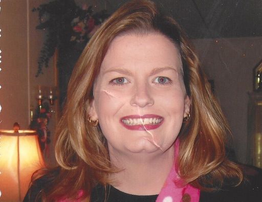 Jennifer Leigh Chapman Profile Photo