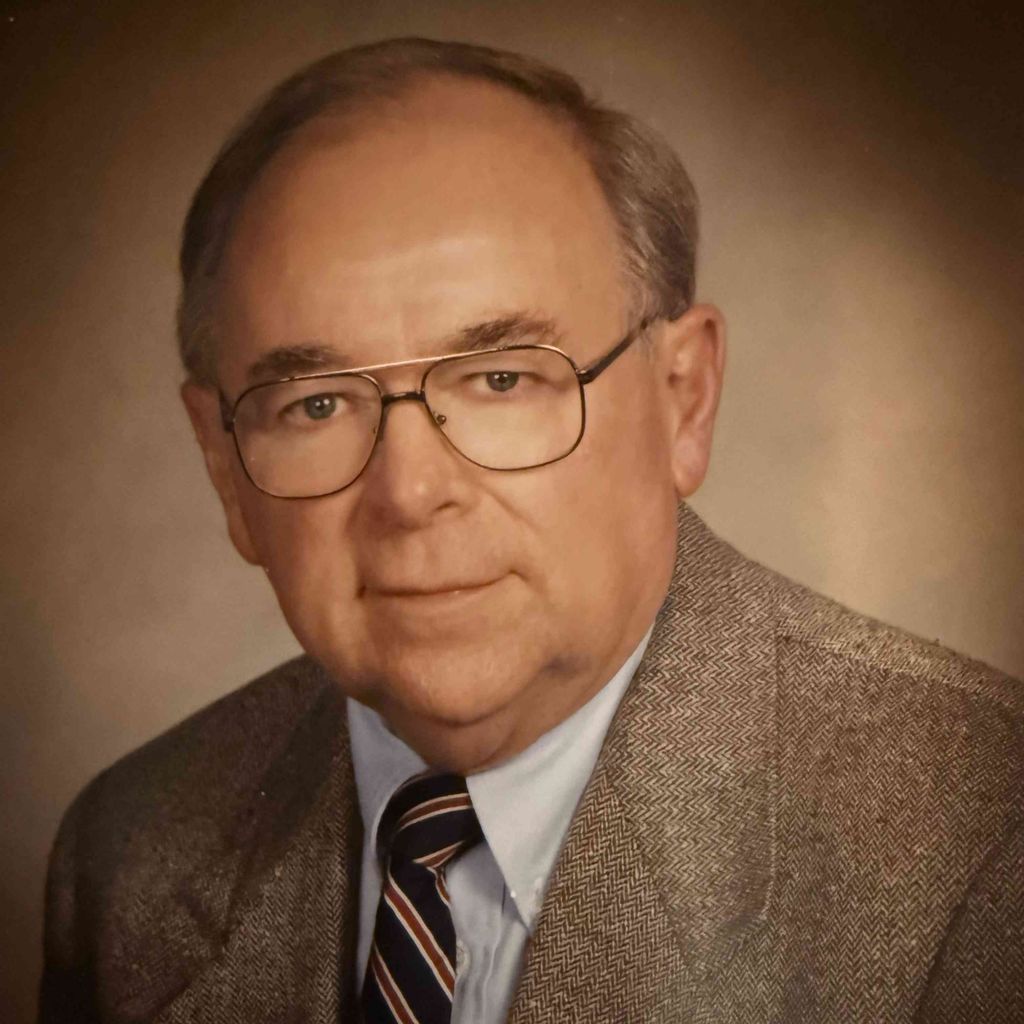 Gordon L. Flynn Profile Photo