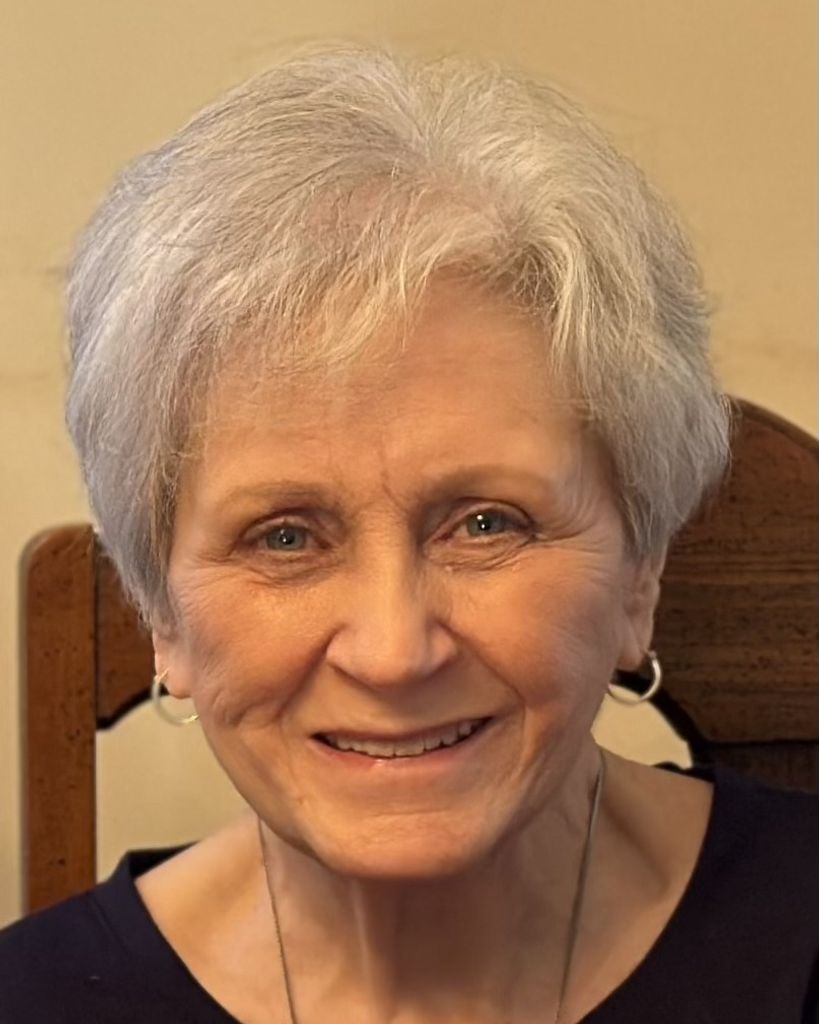Elizabeth Holman Profile Photo