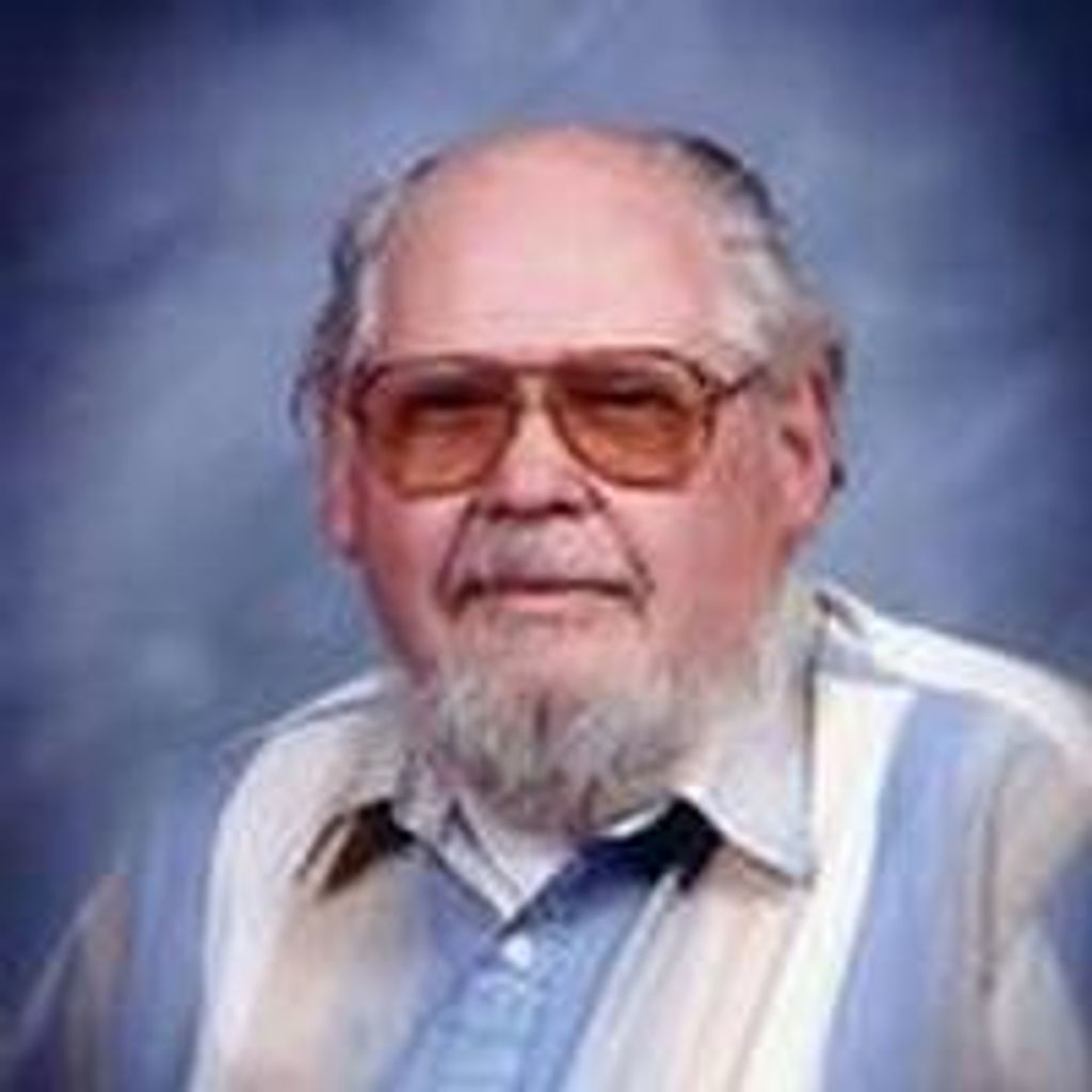 Charles (Bo) Estes Holliday