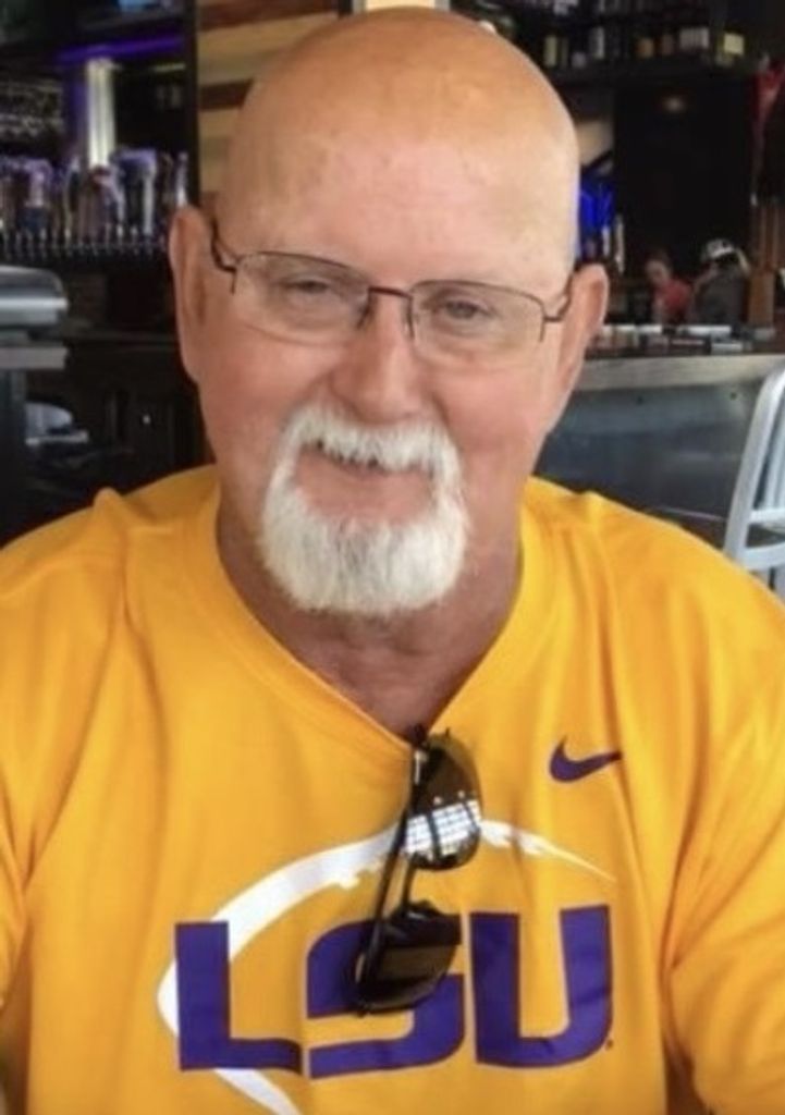 Ellis West Profile Photo