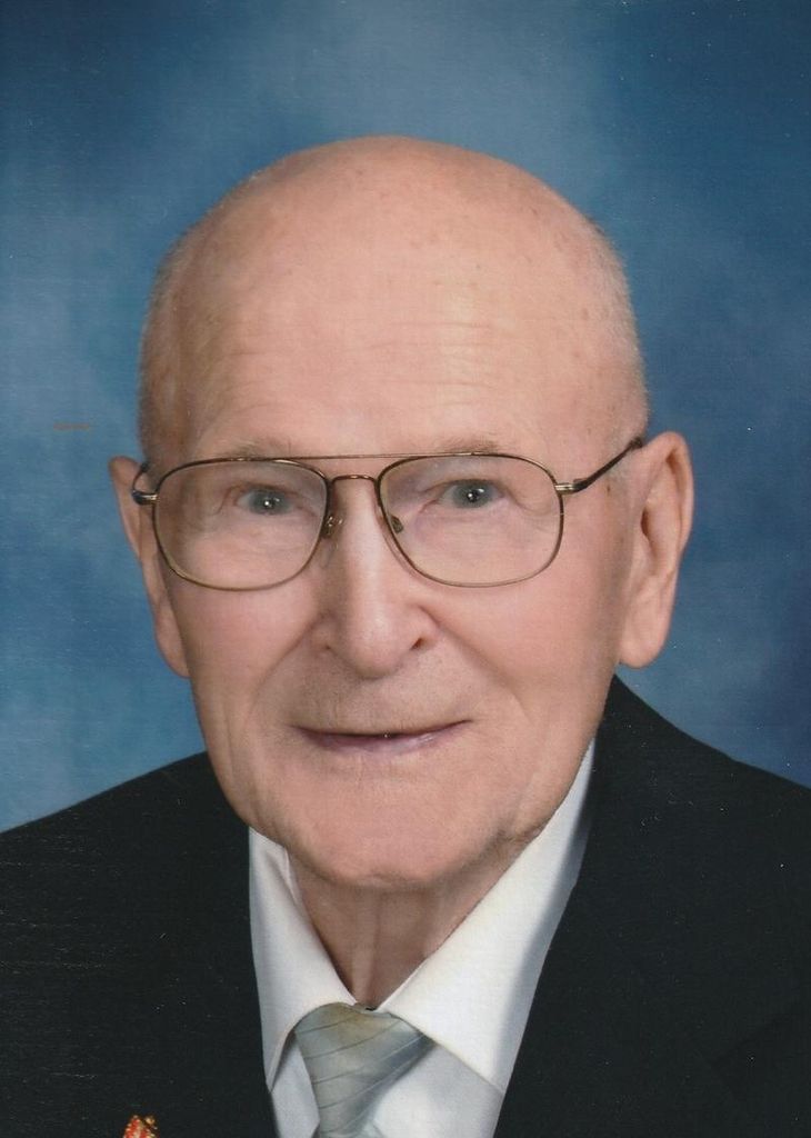 Howard Otto Gillman Schiller Profile Photo