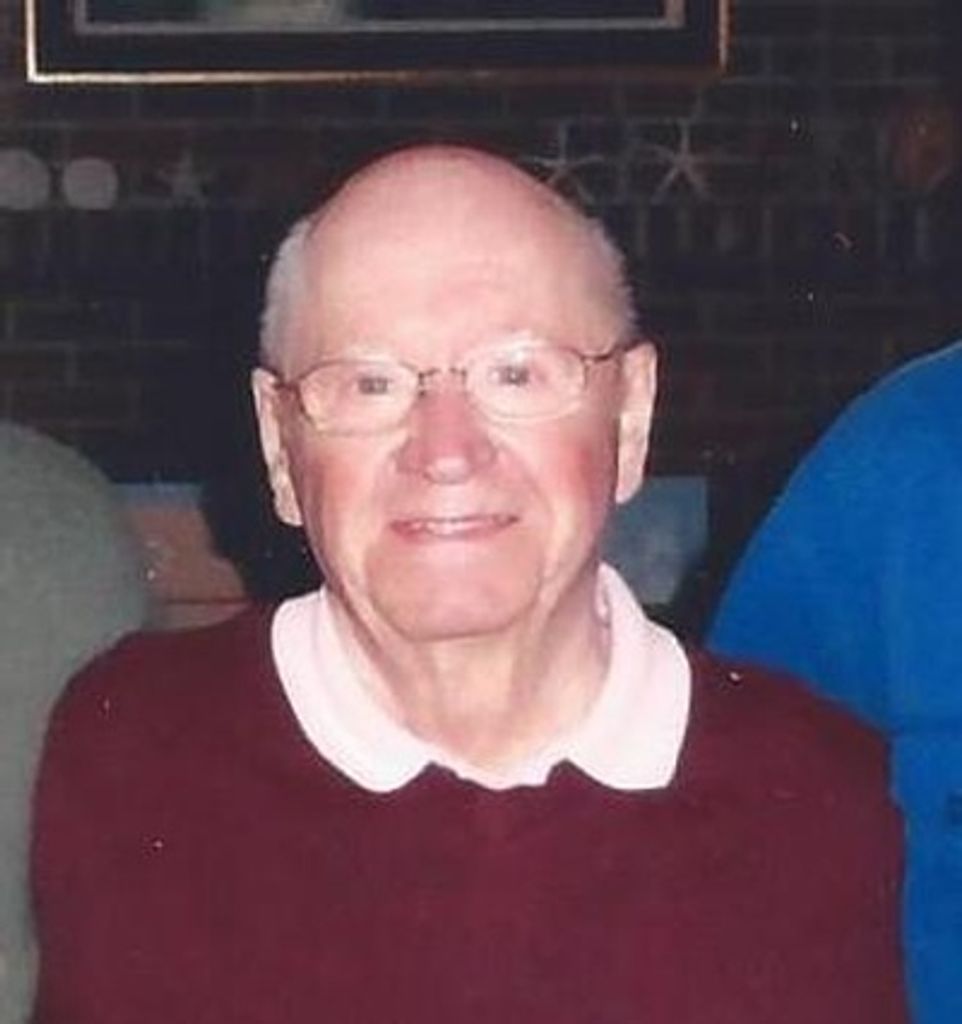 Rolland E. Karlen Profile Photo
