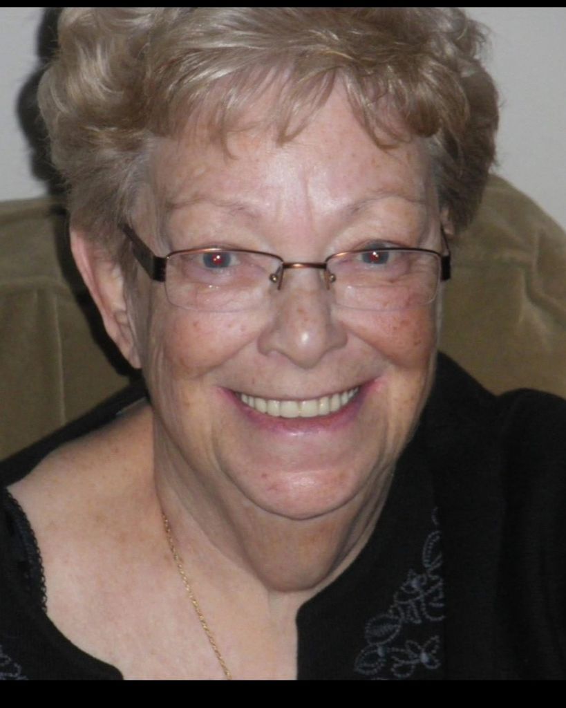Joan Elizabeth MacGillivary Profile Photo