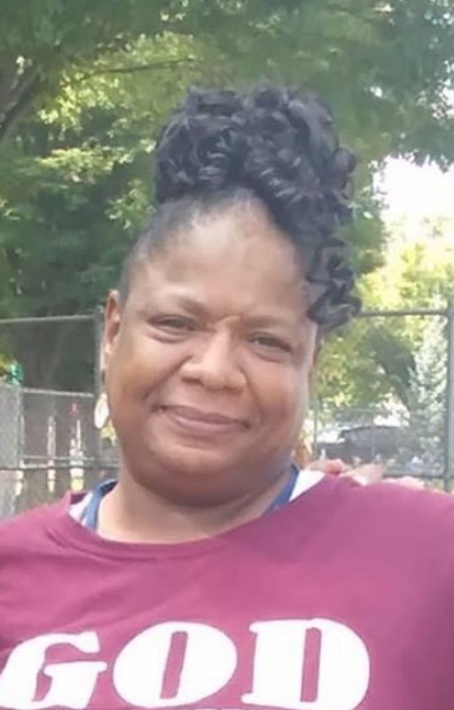 Natacha Sabrina Groomes Profile Photo