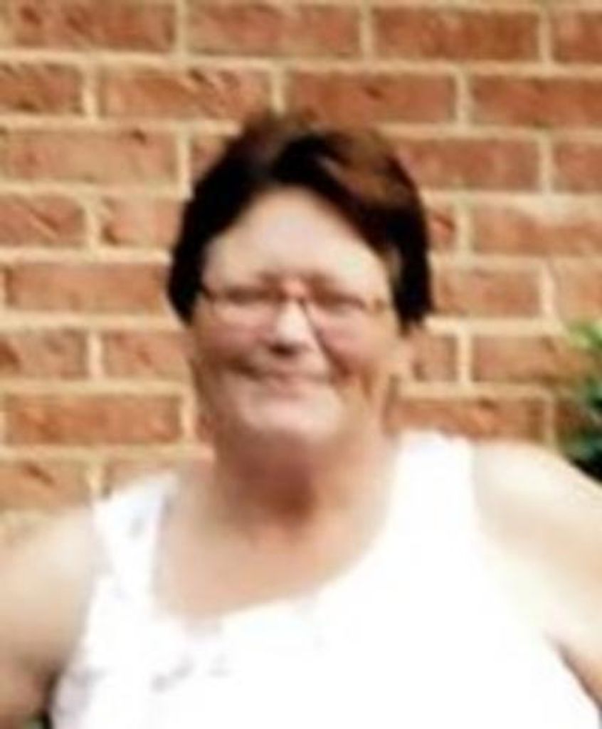 Sandra Bradley Profile Photo