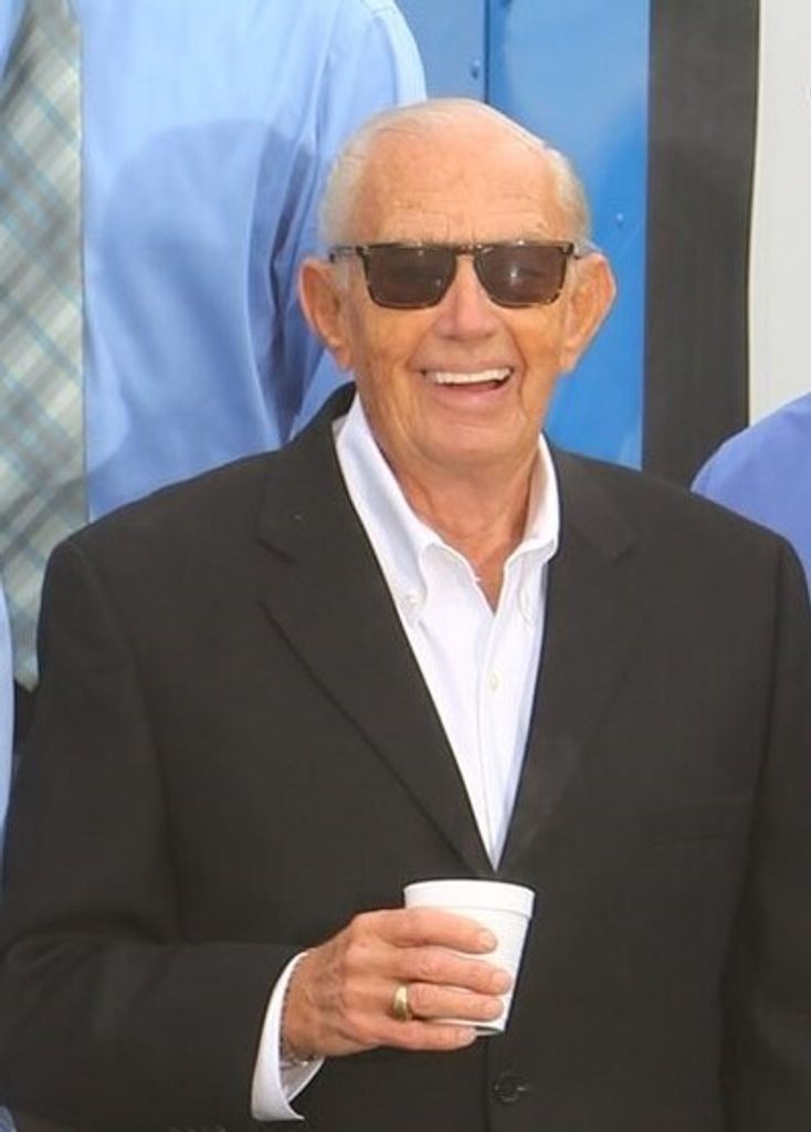 Robert E. Mabey Profile Photo