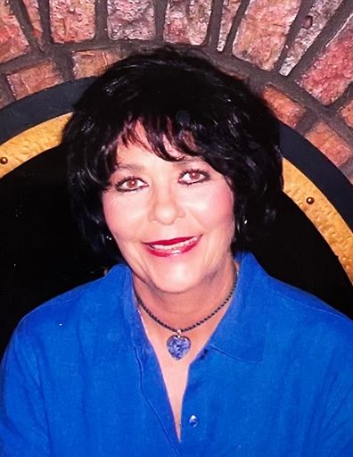 Barbara Ellis photo gallery thumbnail 13 of 50