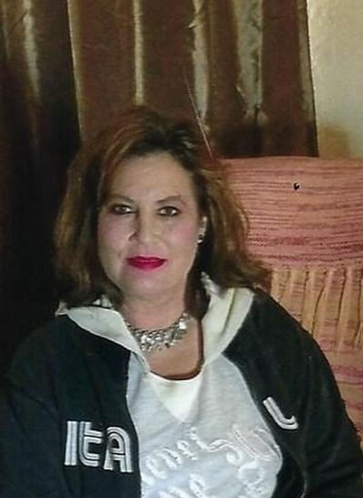 Charmelle Rayne Henry Profile Photo