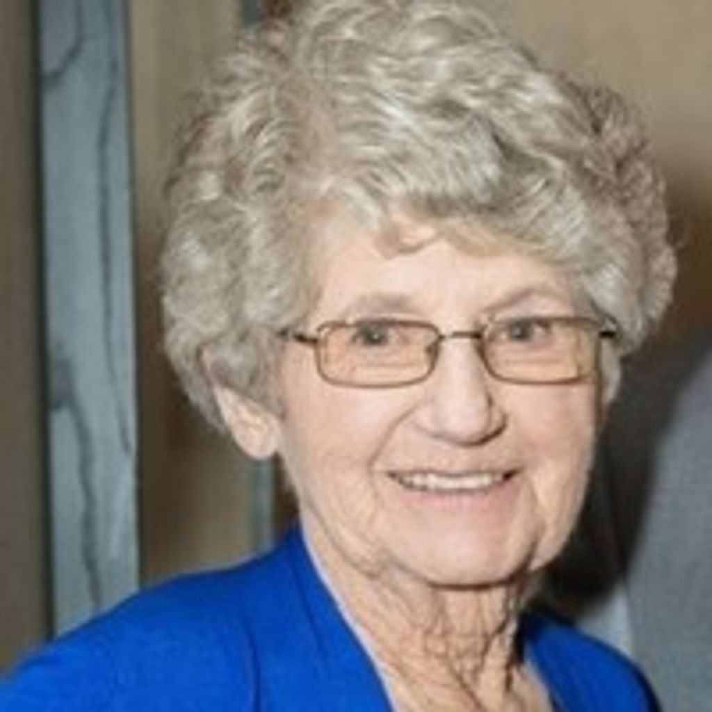 Doris Mae Holloway