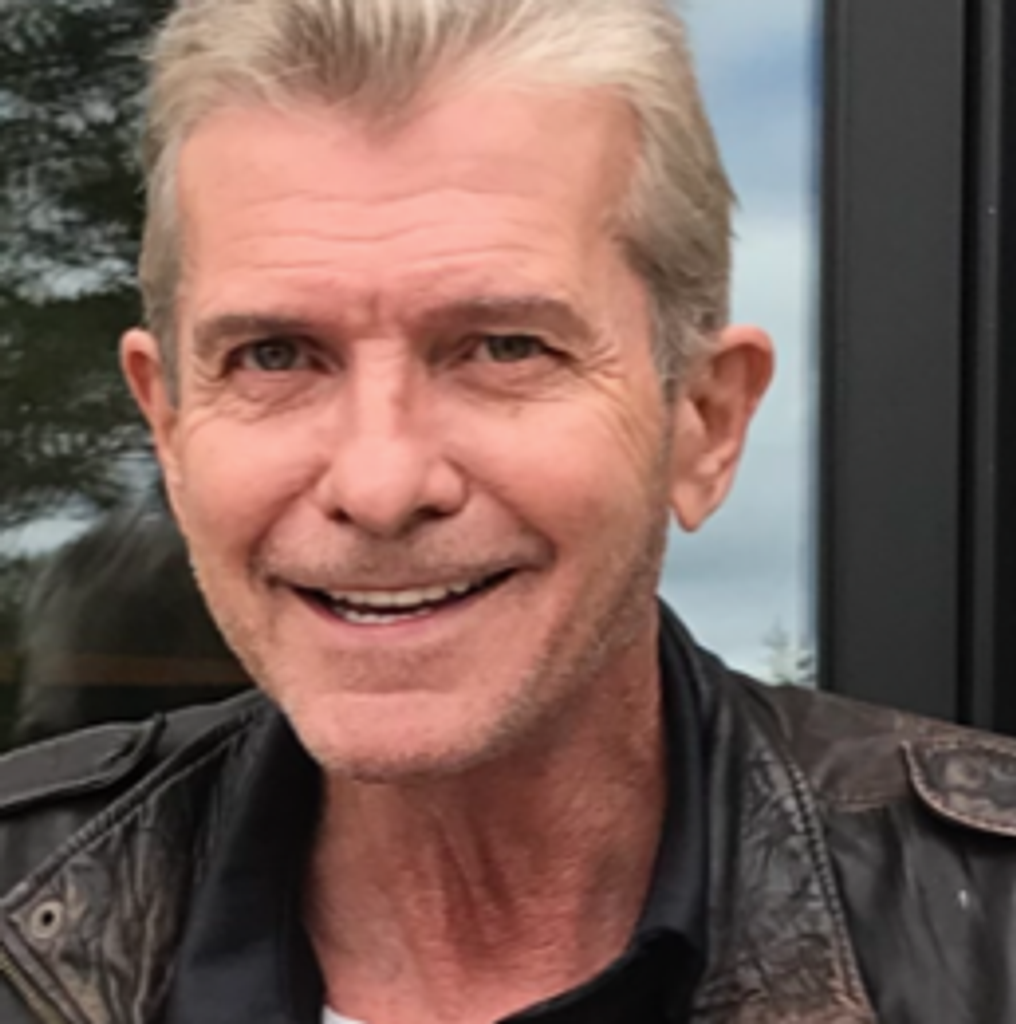 Stuart Pearson Profile Photo